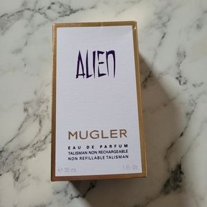Alien Mugler